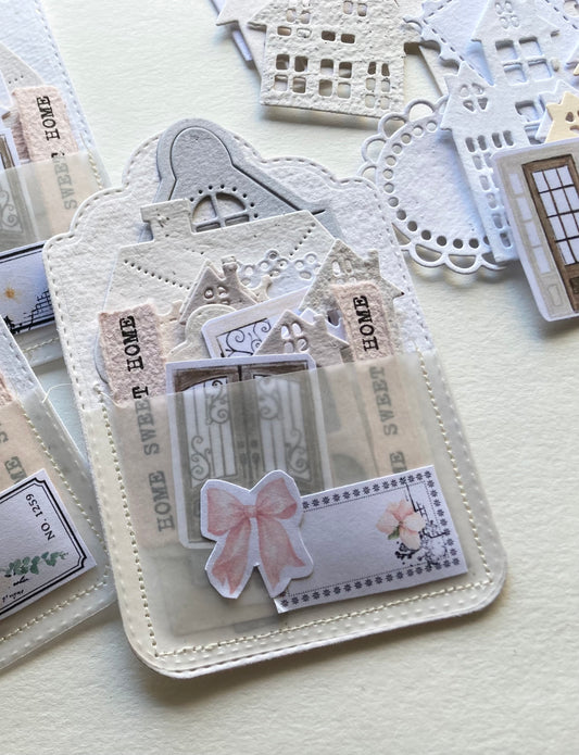 En stock Thème maisons: pochette scrapbooking 15 découpes - papier artisanal - handmade paper