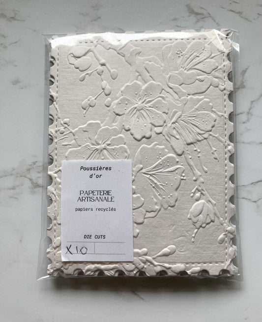En stock / Lot de 10  papiers gaufrés - artisanal - handmade paper