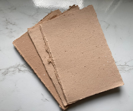 En stock /A5 Noisette Papier artisanal - papier recyclé fait-main