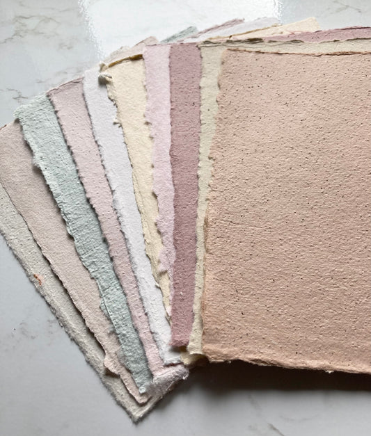 lot de 10 feuilles A6 MIX Papier artisanal - papier recyclé fait-main
