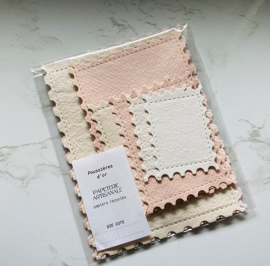 En stock / Lot de 10 étiquettes- papier artisanal - handmade paper