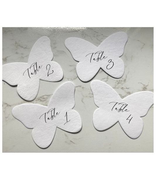 Numéro de table en forme de papillons - papier artisanal