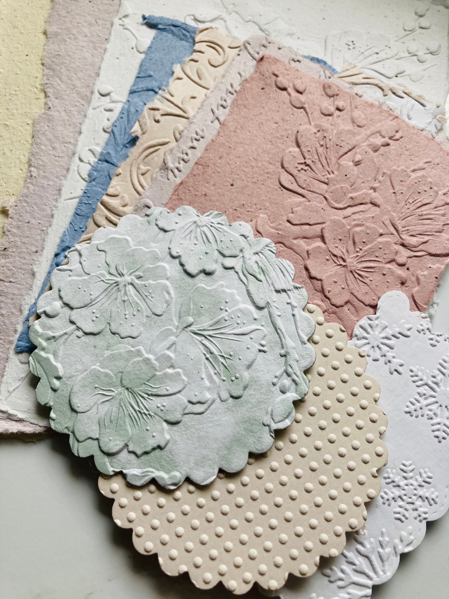 //////PROS//////lot de 10  MIX Papier artisanal - papier recyclé fait-main