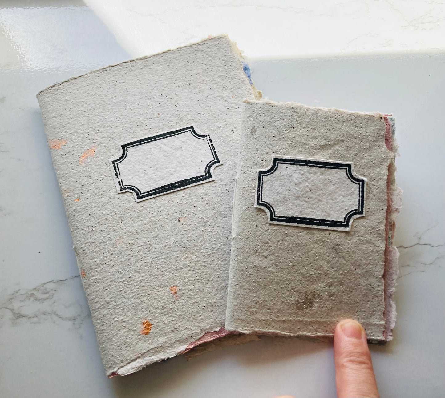 //////PROS//////lot de 2 handmade journal A6 et A7  - papier recyclé fait-main
