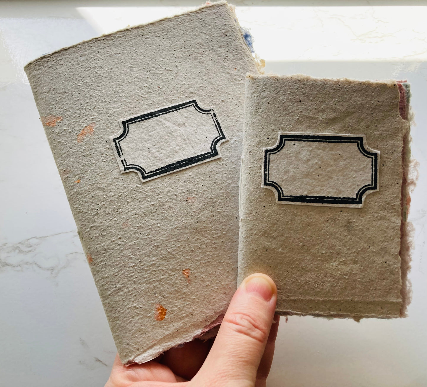 //////PROS//////lot de 2 handmade journal A6 et A7  - papier recyclé fait-main