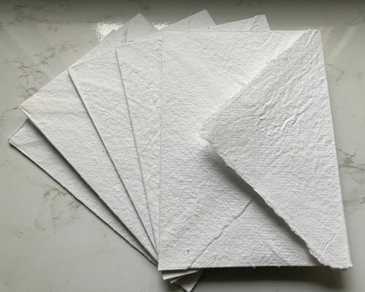 En stock/ 5 X ENVELOPPES Blanc Rustique A6 - Papier fait-main papier artisanal - papeterie
