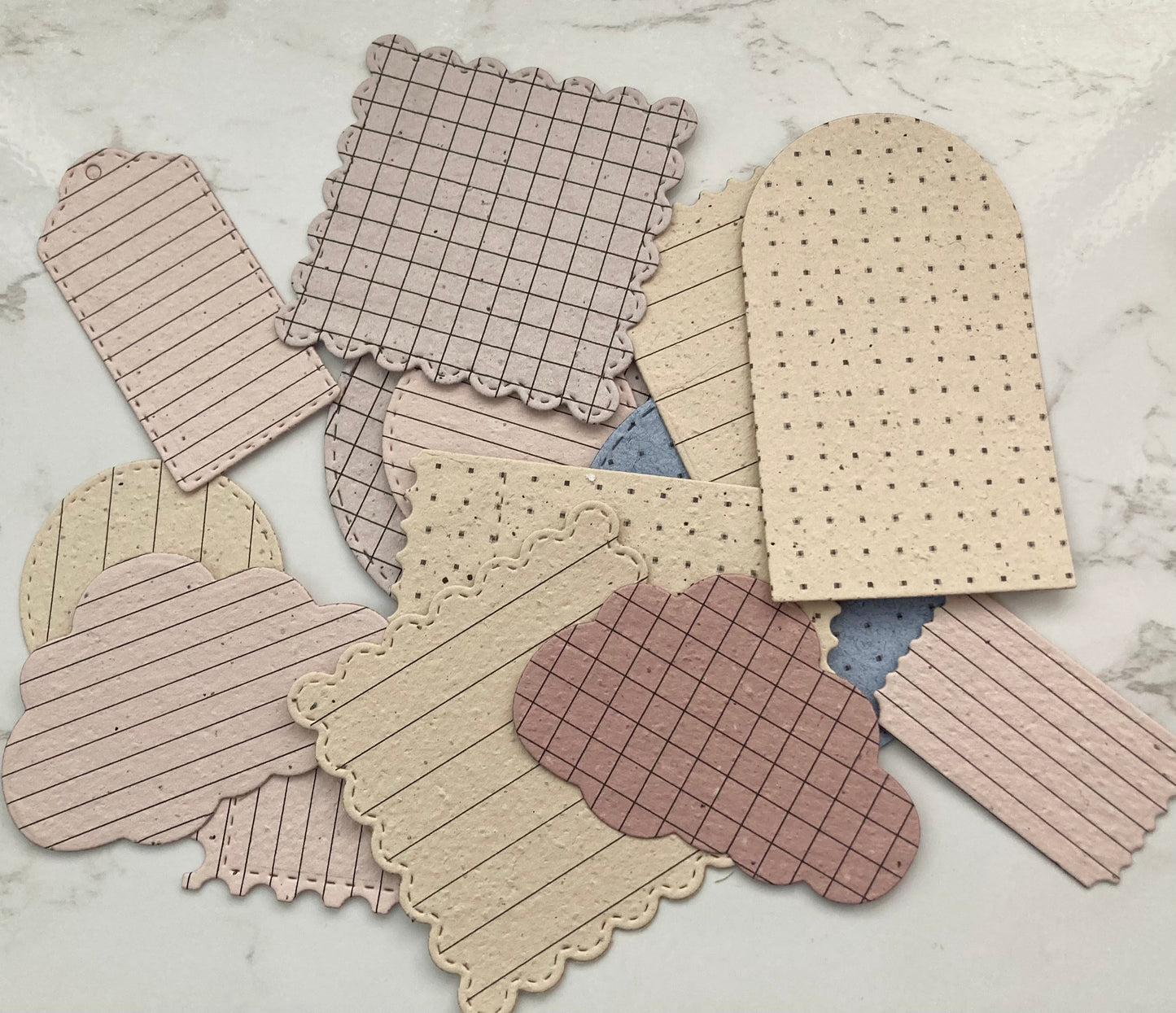 ///////////PROS//////////////En stock / Ephémères- pochette 15 découpes imprimées - papier artisanal - handmade paper