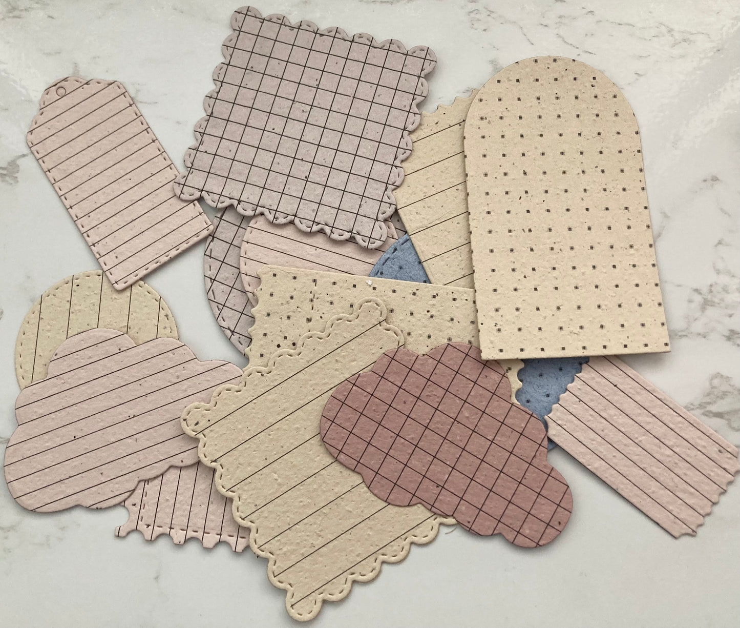 ///////////PROS//////////////En stock / Ephémères- pochette 15 découpes imprimées - papier artisanal - handmade paper