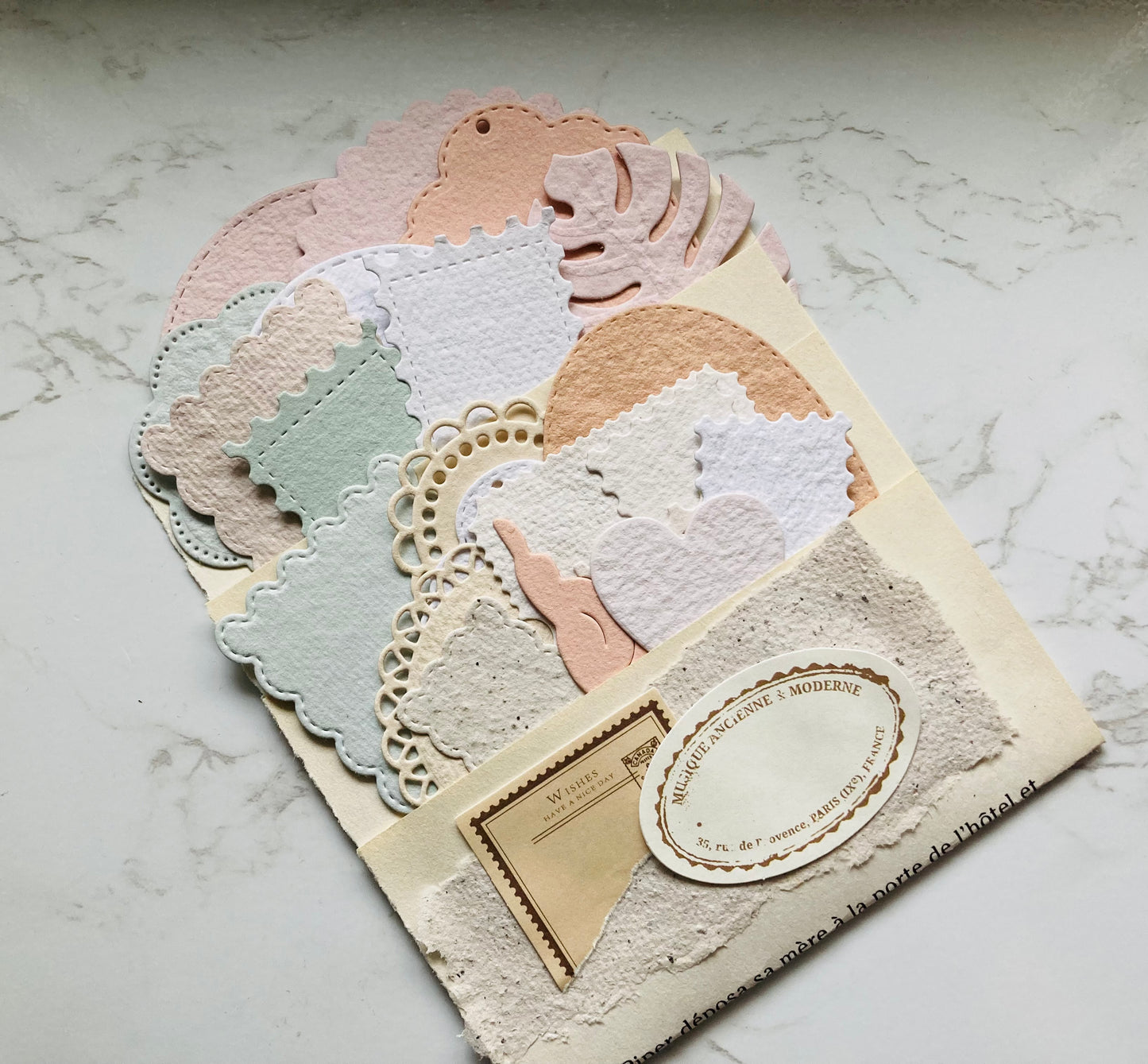 En stock / Mix 25 découpes - papier artisanal - handmade paper