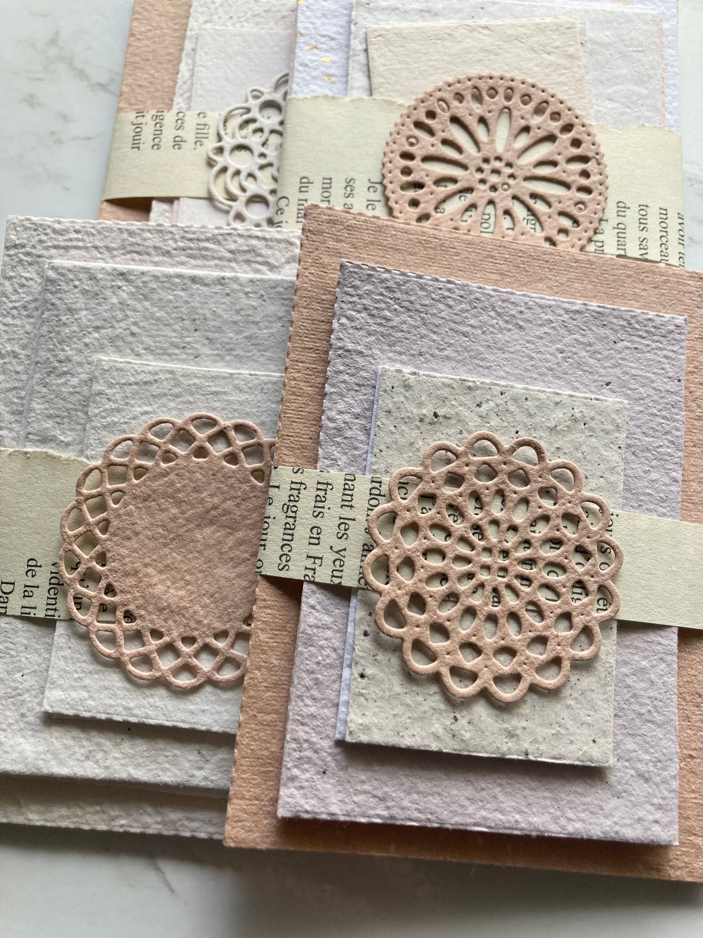 En stock 10 cartes en papier fait-main- papier artisanal - handmade paper